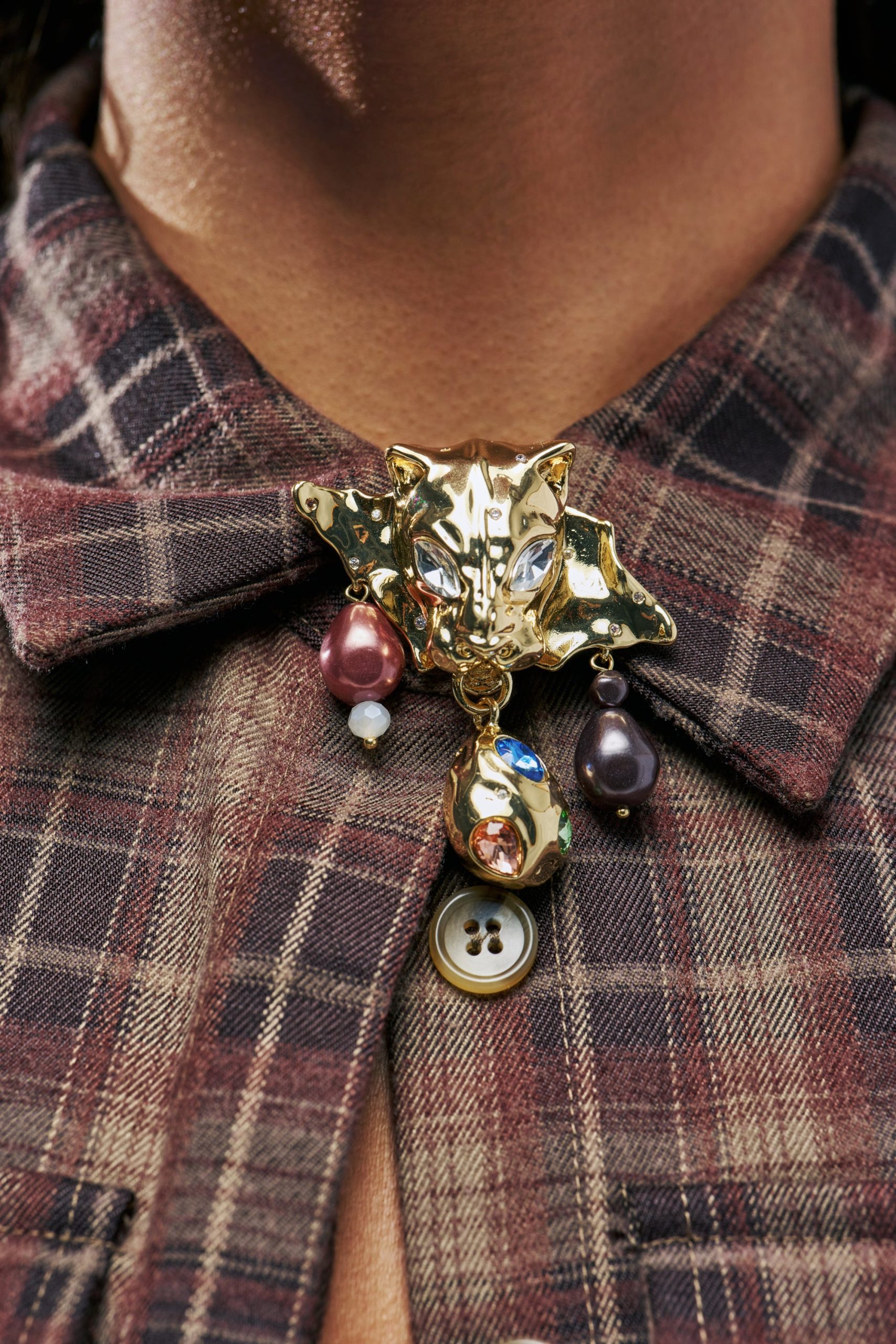 WILD THING BROOCH
