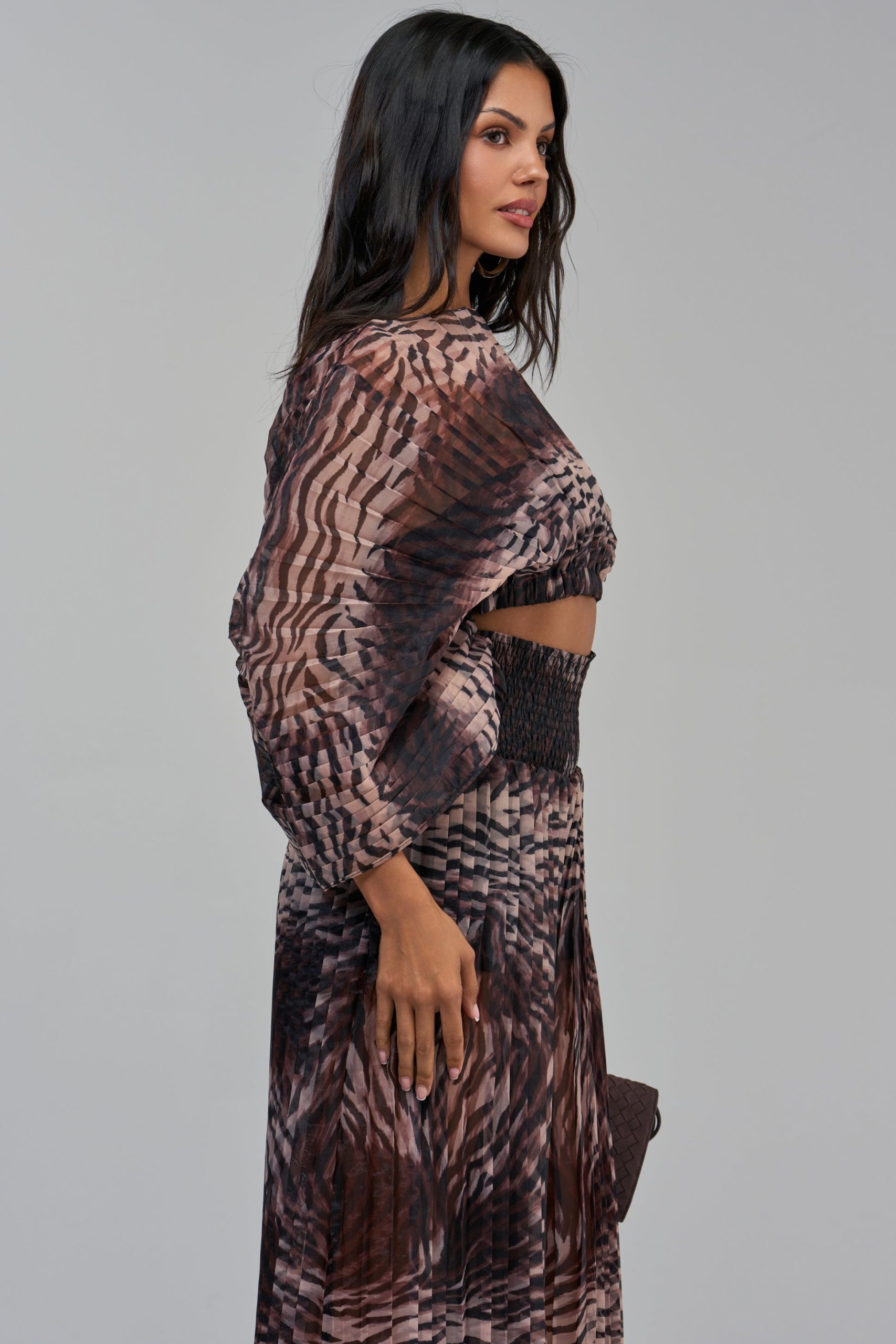 ANIMAL PRINT PLEATED BLOUSE