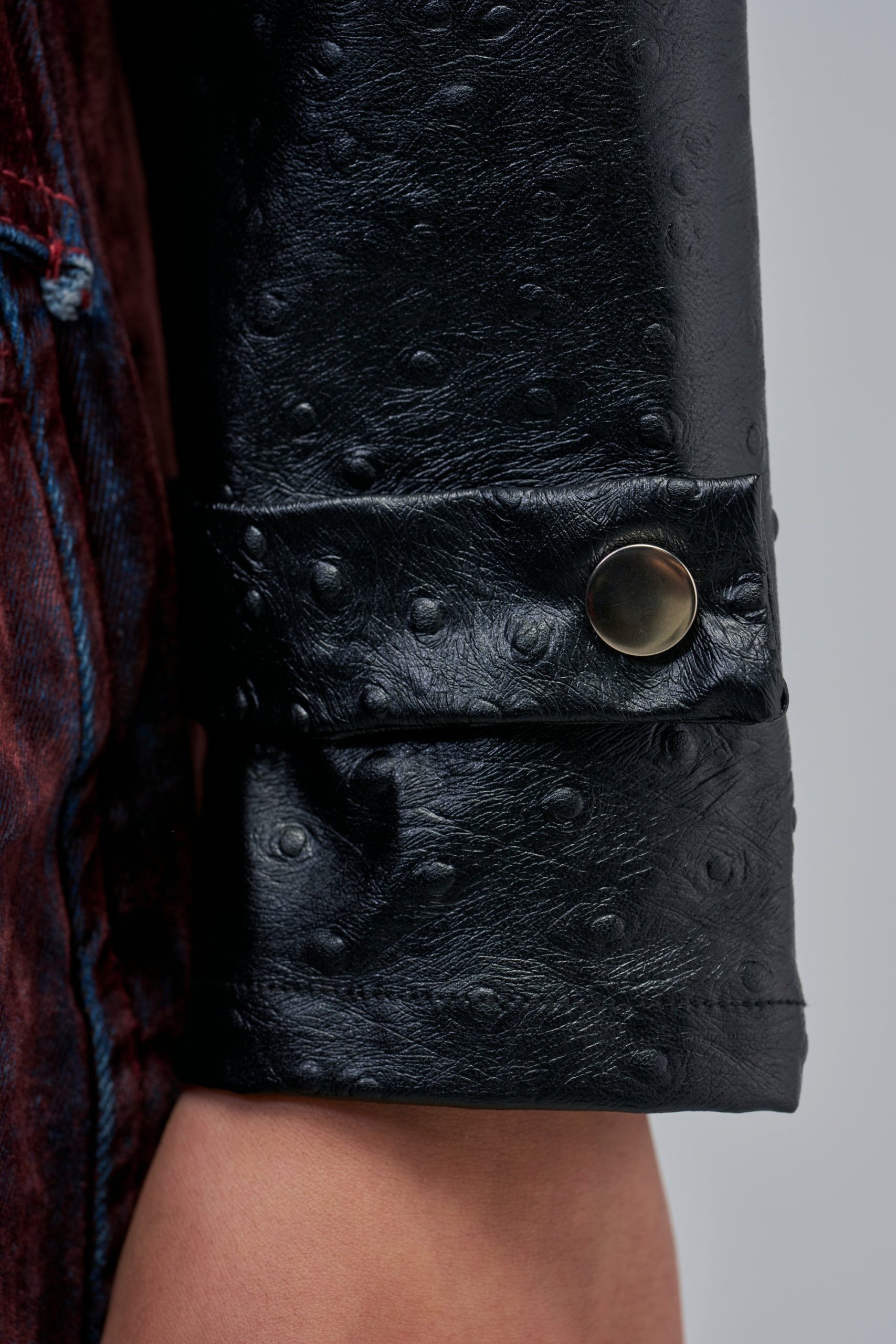 TOO GOOD FOR YOU FAUX OSTRICH LEATHER BUTTON DOWN - Image 6