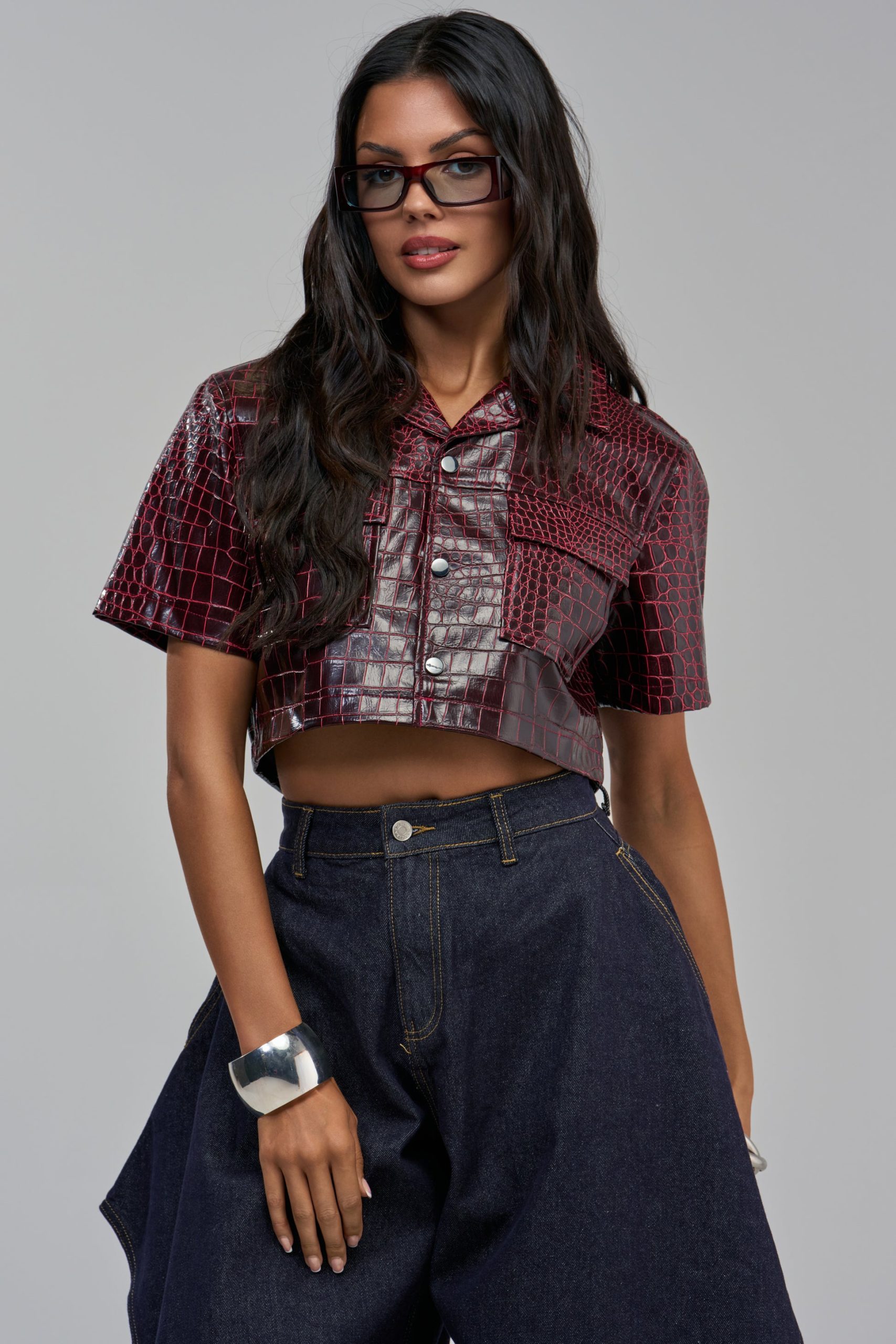 BORDEAUX CROC UTILITY CROP BUTTON DOWN - Image 2