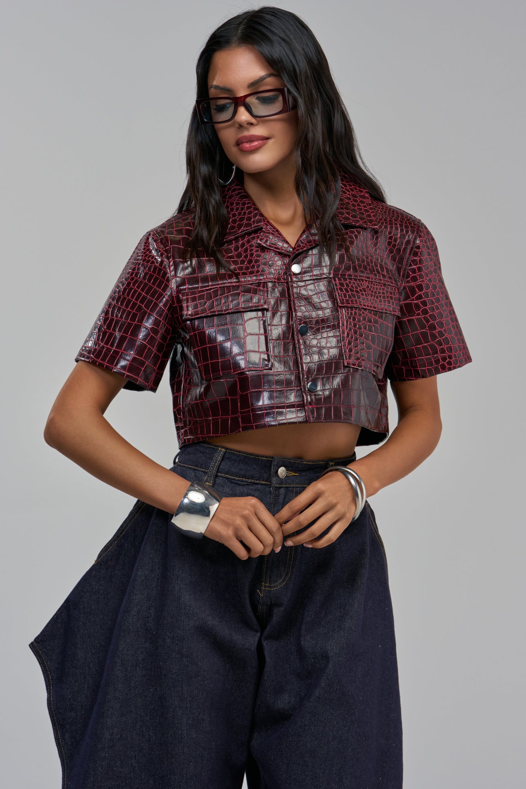BORDEAUX CROC UTILITY CROP BUTTON DOWN - Image 7