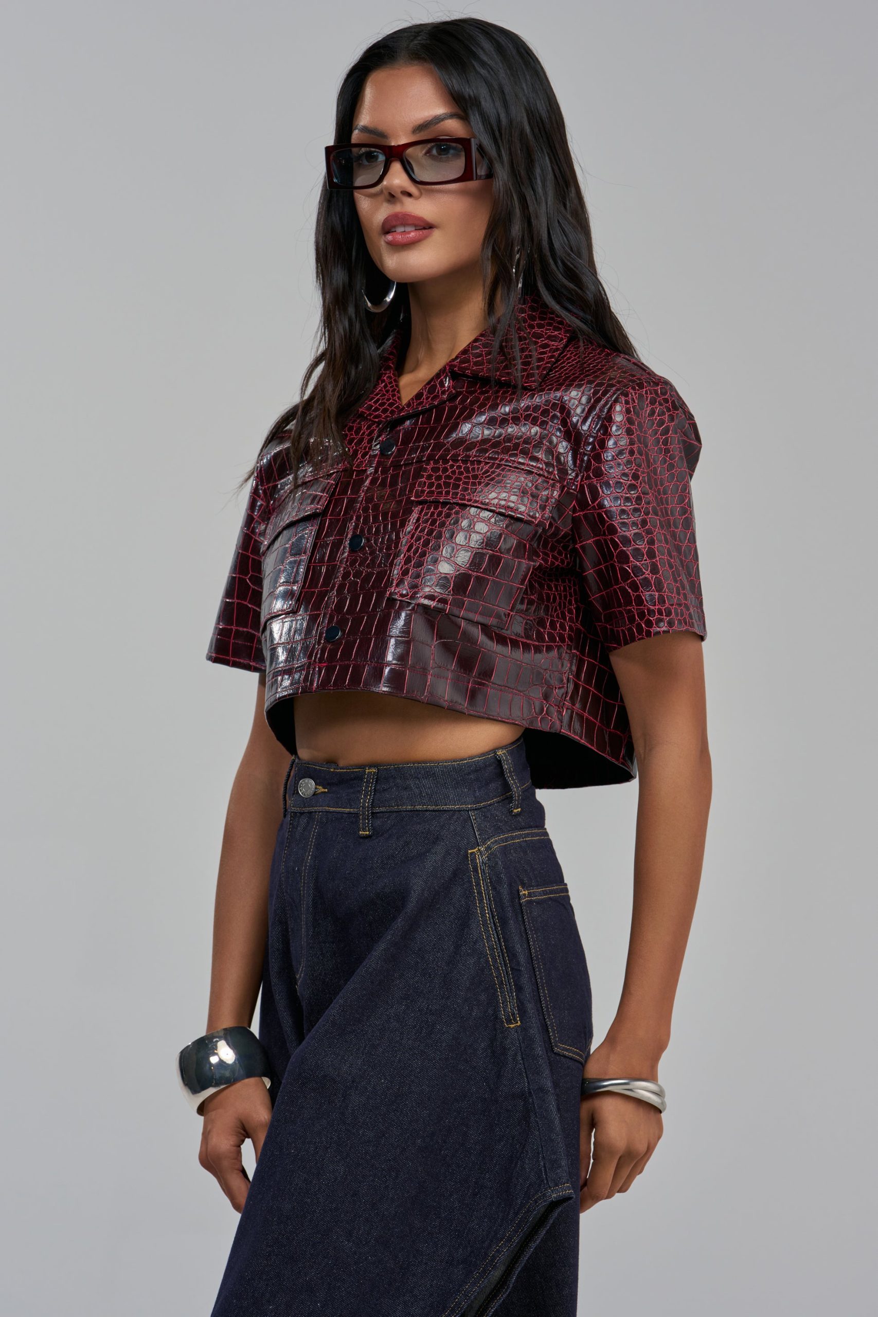 BORDEAUX CROC UTILITY CROP BUTTON DOWN - Image 6
