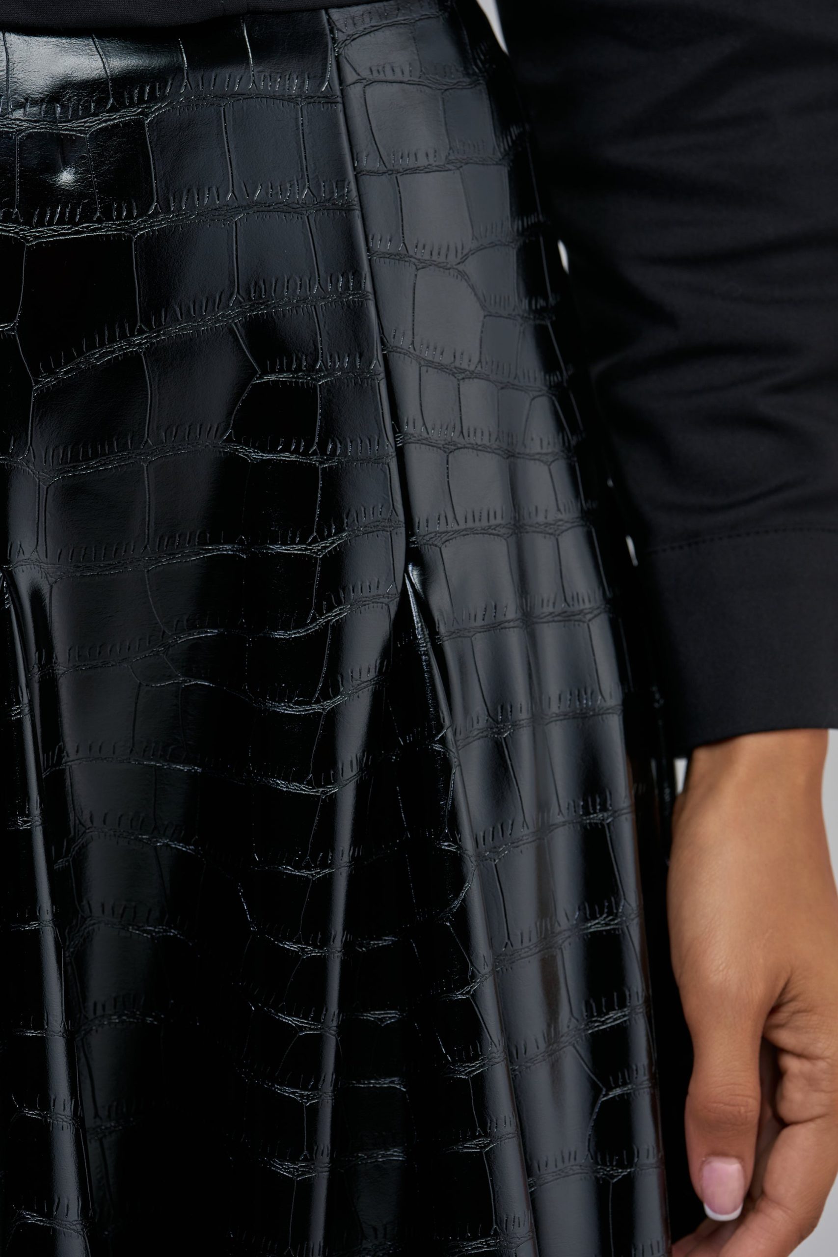 SO CHIC CROC MAXI SKIRT - Image 5