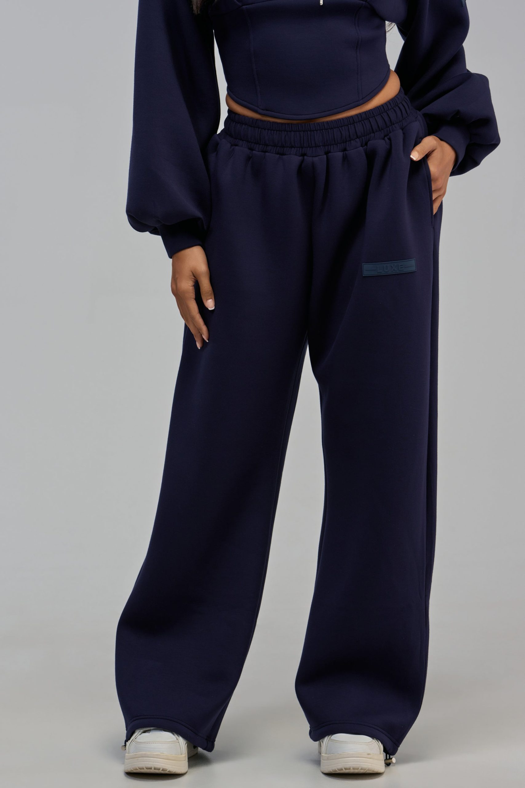 LUXE MIDNIGHT SCULPT JOGGER - Image 8