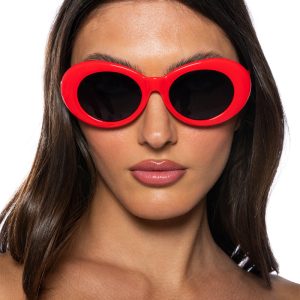 PETALS AND PEACOCKS NEVERMIND SUNGLASSES IN RED
